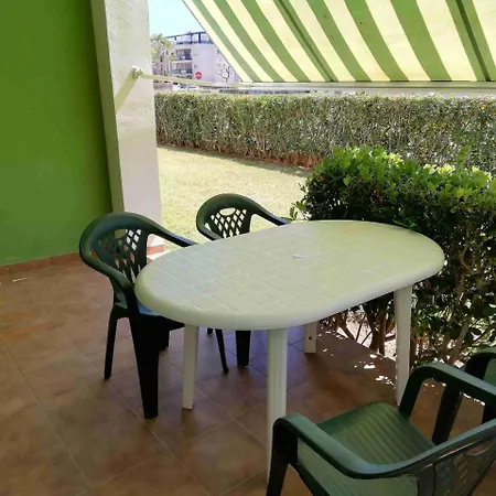 Juncos Solo Familias Serviplaya Apartment